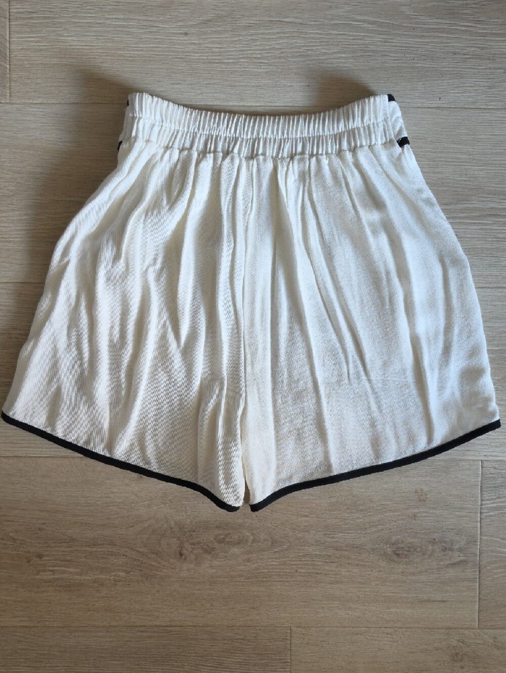 Sienna Sky Cream Tank & Short Sleep Set with Black Trim - Picture 10 of 11